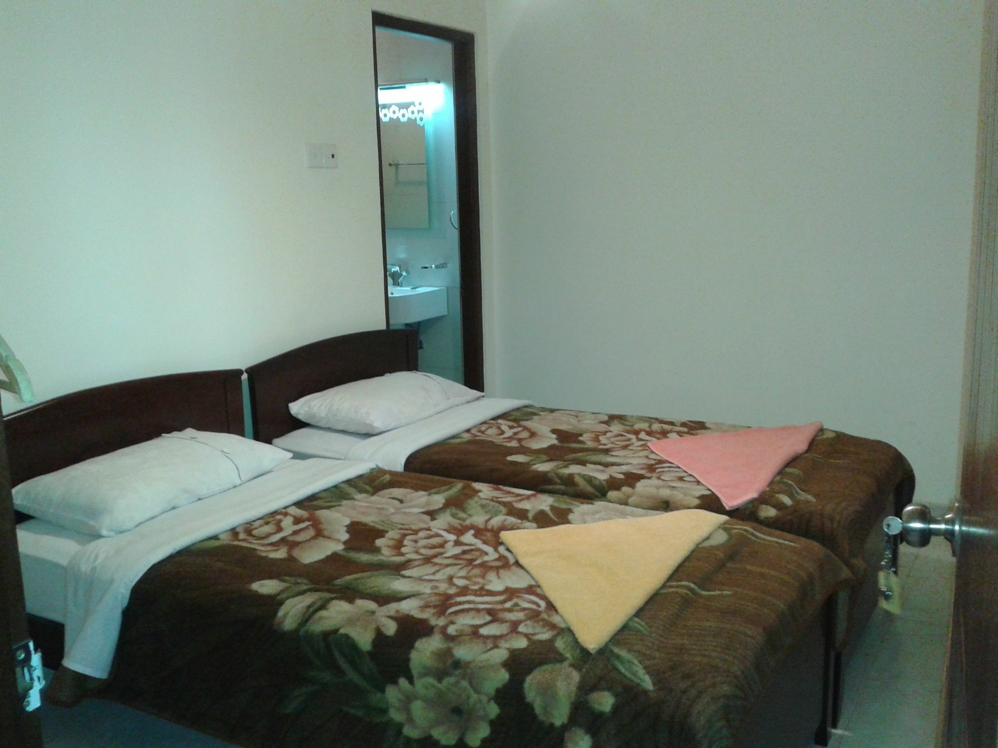 New Tour Inn Nuwara Eliya Ngoại thất bức ảnh